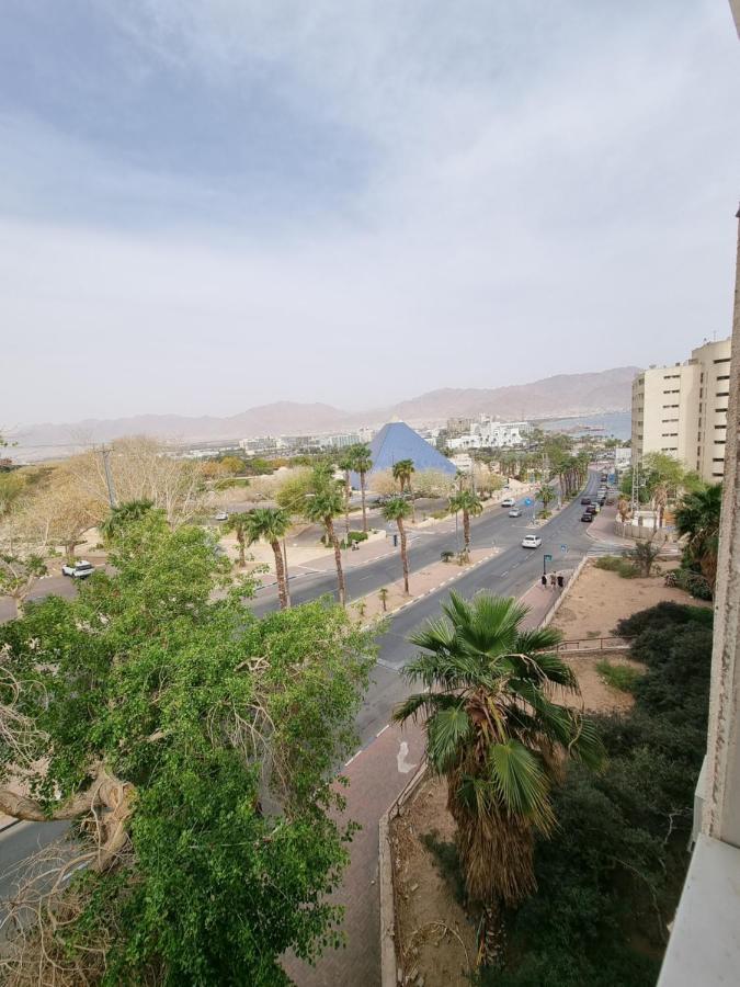 Magic Izzy 300M To The Beach Eilat Exterior photo