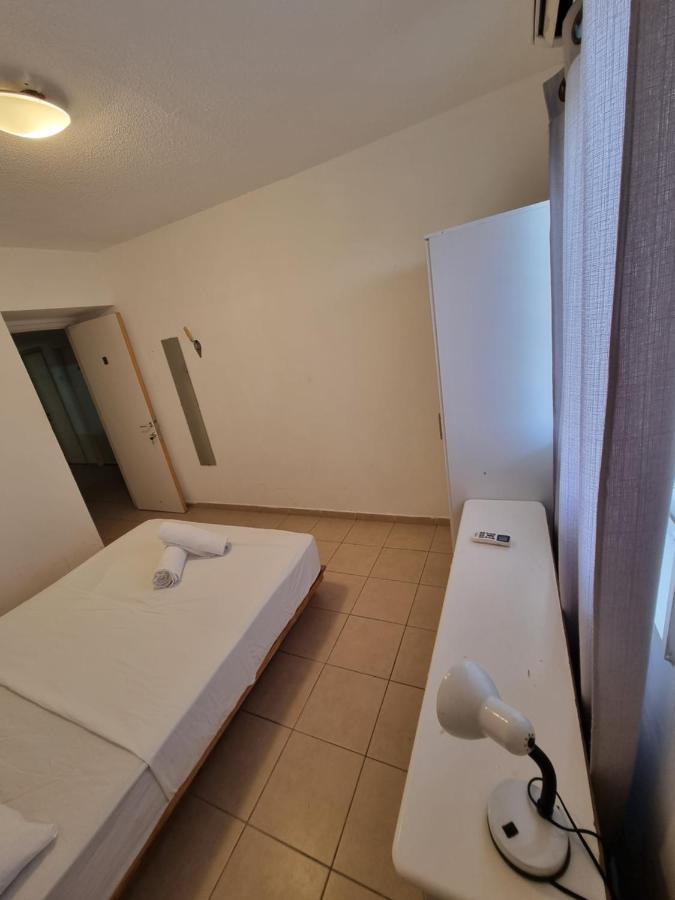 Magic Izzy 300M To The Beach Eilat Exterior photo